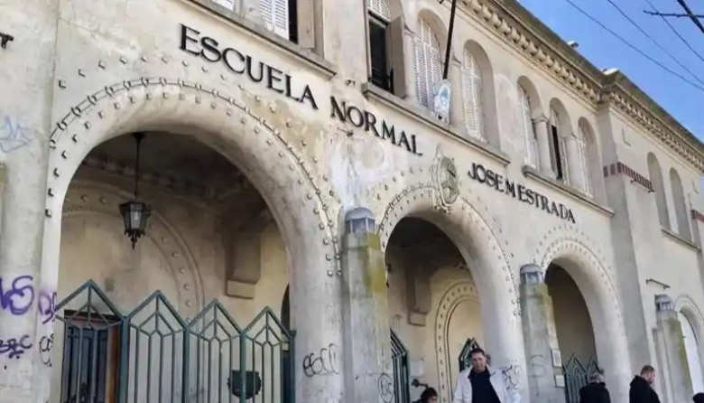Agredieron a una preceptora durante un conflicto entre alumnos en Olavarría