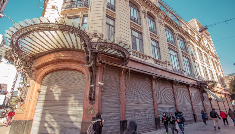 Un emblemático edificio de comercios de Rosario cerró sus puertas luego de 130 años