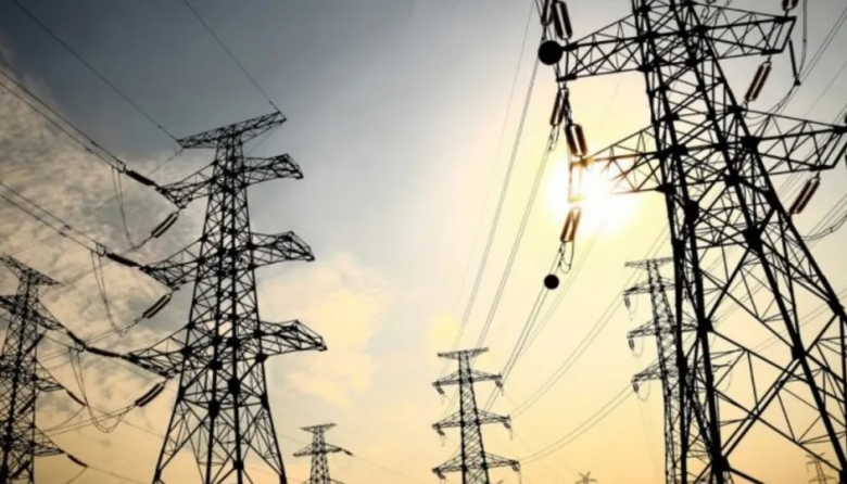 Adjudican más almacenamiento energético con baterías para reducir cortes de luz