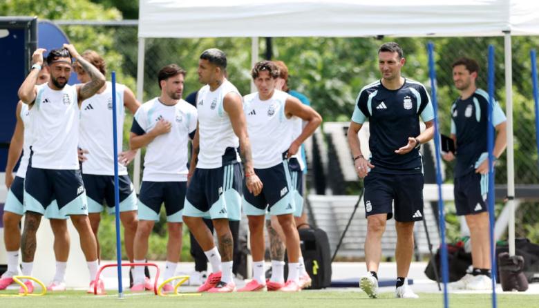 Con tres cambios: El probable equipo de la selección argentina para enfrentar a Egipto
