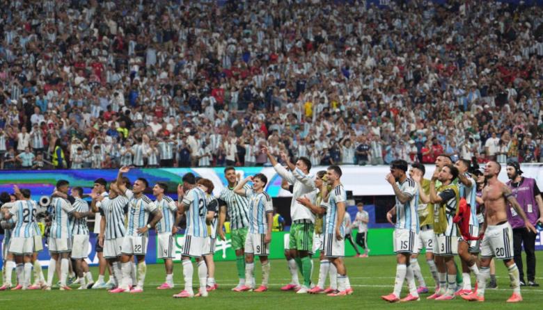 Argentina perdió el liderazgo del Ranking FIFA con Francia, pero se sacó de encima una histórica “maldición”