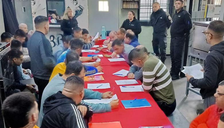Nuevo encuentro del Pabellón Literario en la Alcaidía de Junín