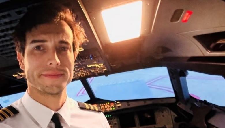 Córdoba: Un instructor cayó de un avión en pleno vuelo