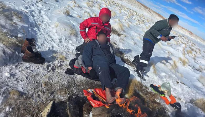 Luego de tres días, rescataron sanos y salvos a los mineros varados en medio del temporal de nieve