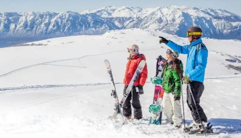 Mientras comienzan las vacaciones de invierno en Junín y provincia de Buenos Aires, otros distritos arrancan sus clases
