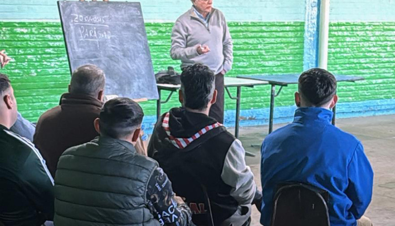 Hábitos saludables: Charla sobre prevención de triquinosis en la Unidad Penal 13 de Junín