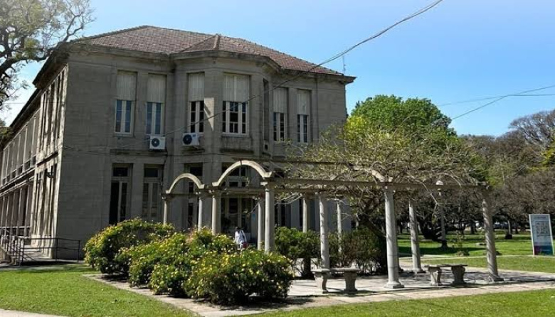 Hospital El Dique: la trama de reemplazos y licitaciones que abrió el escándalo