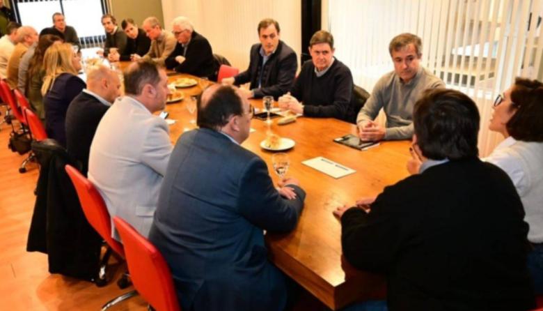 La UCR bonaerense busca fortalecerse desde los municipios para el 2027