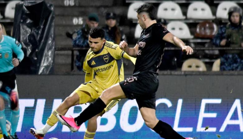 Boca sufrió pero rescató un empate de su visita ante Platense