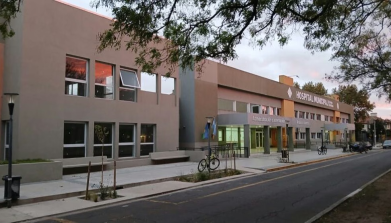 Trenque Lauquen: Una mujer intentó suicidarse "a lo bonzo" y está internada grave