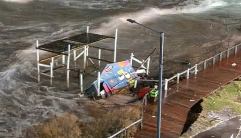 Fuertes vientos en la Costa: suspenden clases en Mar del Plata, Necochea y Monte Hermoso