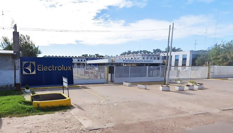 Electrolux cierra su fábrica en Rosario y analiza la cantidad de despidos
