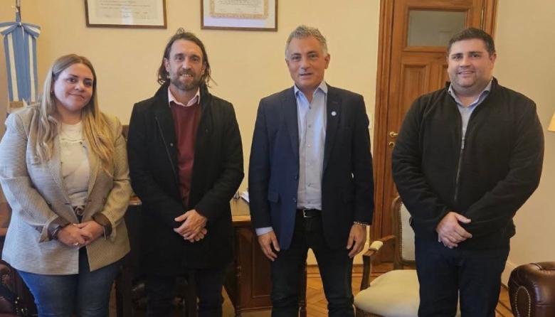 El ex River Oscar Ahumada rompió con La Libertad Avanza en Zárate y se aleja de Milei