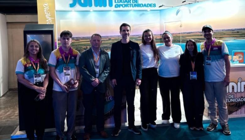 Petrecca cuestionó la ausencia de la Provincia en la Feria Internacional de Turismo
