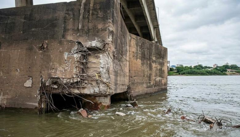 El choque de una barcaza paraguaya reabrió la polémica por la desregulación fluvial