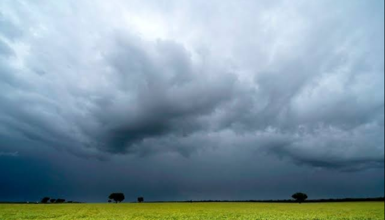 El Niño se porta bien y hasta prepara la cama