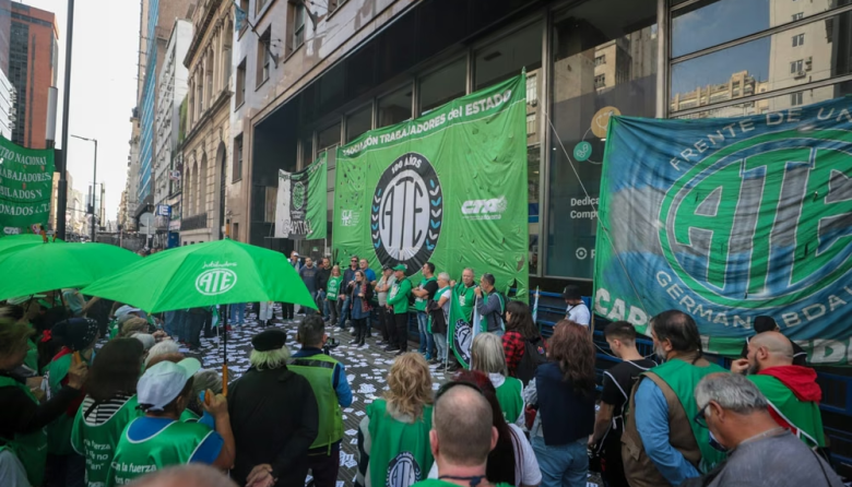 Un gremio de estatales se sumó al paro de este jueves y movilizará al Congreso Nacional
