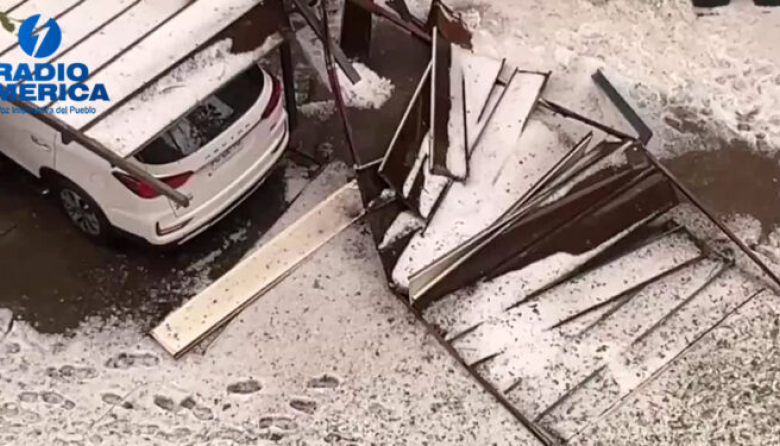 Alerta roja en Santiago de Chile por inusual e intenso temporal de primavera