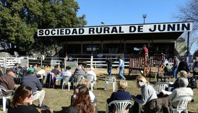 El Primer Festival Criollo de Junín contará con la presencia del Chaqueño Palavecino