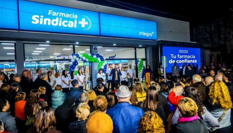 Con un moderno local, la Farmacia Sindical inauguró su quinta sede en Junín