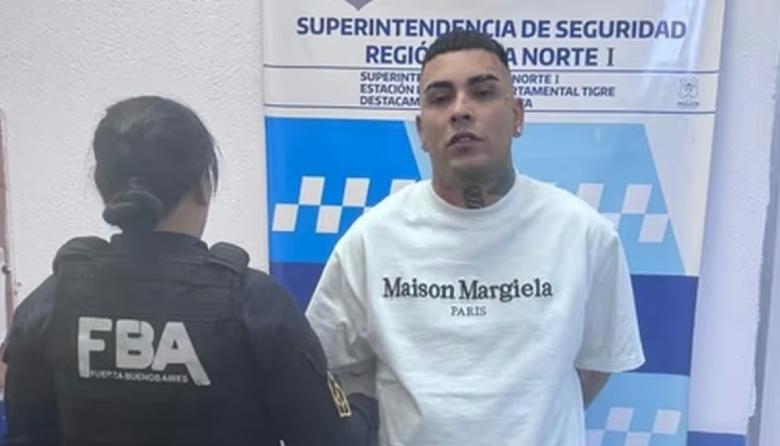 Callejero Fino recibió la domiciliaria y tendrá que usar tobillera electrónica