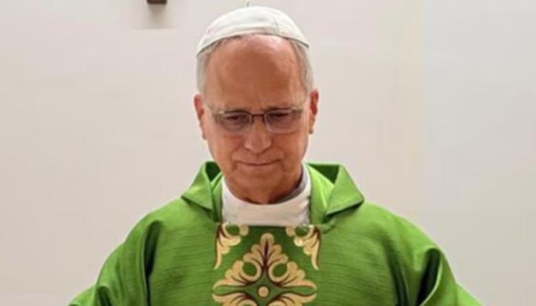 El papa León XIV celebró una misa y nuevos estudios confirman una “mejora constante”