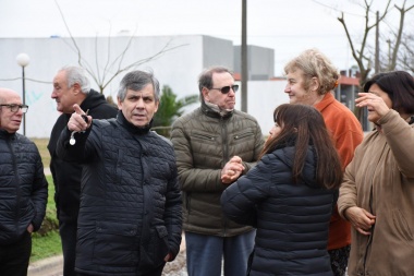 Adelantos, aumentos  y bonos: intendentes  buscan contener  reclamos municipales