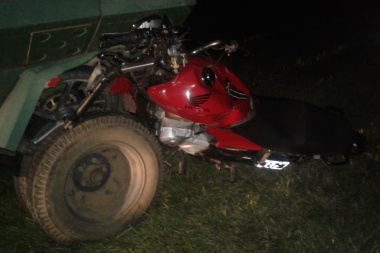 Ruta 65: Un menor murió al chocar  con su moto contra un tractor