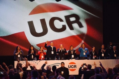 Los radicales se quedan en Cambiemos