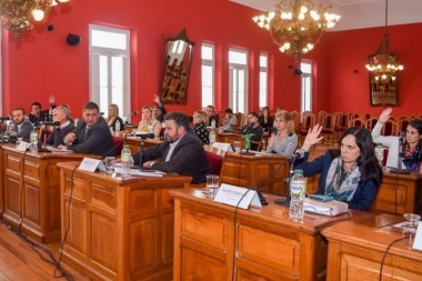 Los amigos le aprobaron las cuentas a Petrecca