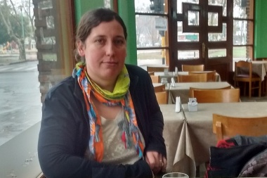 Laura Battaglino, la precandidata  de la izquierda en las PASO Junín