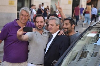 Alberto Fernández volvió y dijo que “hace tiempo” no habla con Macri
