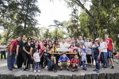 Los empleados municipales celebraron su día en el Parque