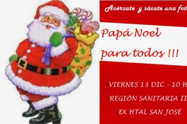 Papá Noel se saca fotos con todos los chicos