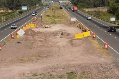 El Ministerio de Obras Públicas detalló las obras paralizadas por la gestión de Macri