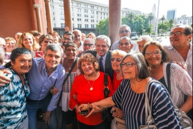 El Gobierno anunciará hoy el aumento a jubilados