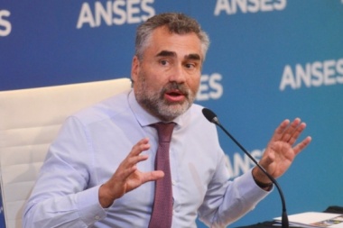 El titular de Anses descartó "modificar la edad jubilatoria en el régimen general"