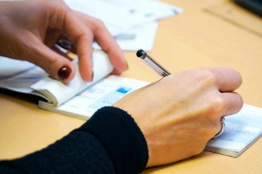Desde hoy se empezarán a acreditar los cheques “atrapados” por la cuarentena