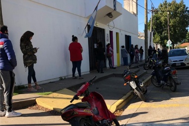 Se realizó hoy la tercera entrega de alimentos a alumnos de Junín