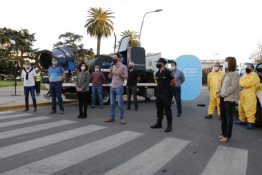 El marketing "berreta" de Petrecca: pulverizar la ciudad que la OMS rechaza abiertamente