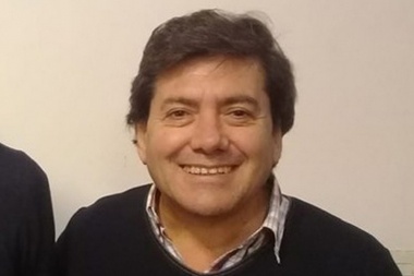 Otro saltimbanqui en el municipio: llegó Alejandro Franco