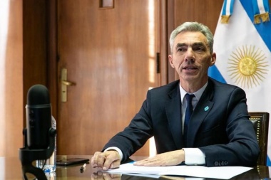 Meoni proyectó obras para el sistema ferroviario y aeroportuario