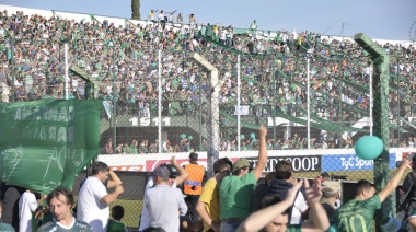 Los hinchas de Sarmiento festejan su día
