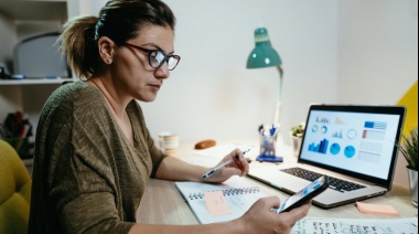 Qué hacer con los pesos: tres portafolios para invertir tus ahorros