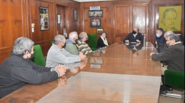 Pablo Zurro entregó aportes de más 280 mil pesos a instituciones de Pehuajó