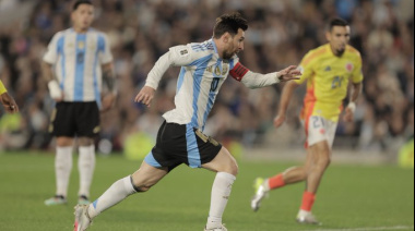 Con uno menos, Argentina rescató un empate ante Colombia en el Monumental