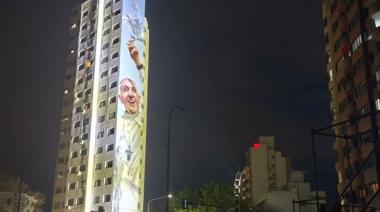 Inauguraron en La Plata el mural más grande del mundo dedicado al papa Francisco