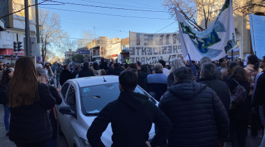 La calle, la otra cara del acto de Milei en Junín