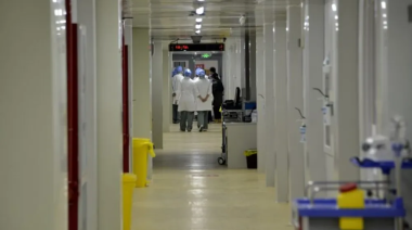 El Gobierno aumentó los fondos para hospitales nacionales y personal de salud