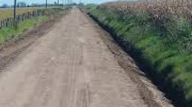 Provincia rompe el chanchito con millonario aporte para caminos rurales